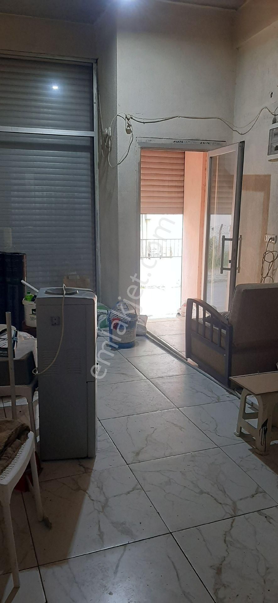 Karabaglar Yunus Emre Mahalleside Kiralık 40mt - Görsel 8