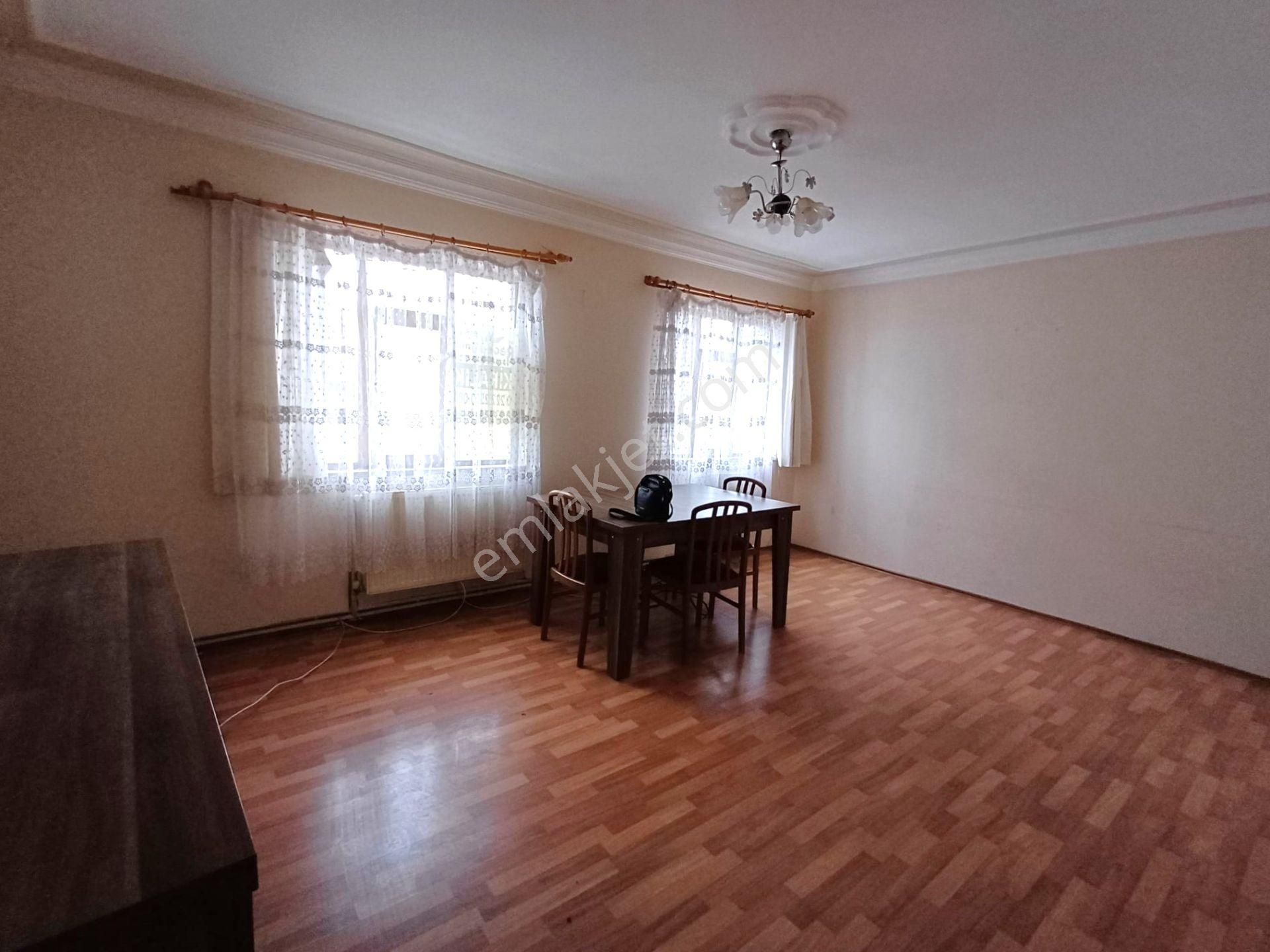 Recep Ümi'ten Işıklar Mahallesi Kırım Caddesi Yanında Satılık 4 Katlı Komple Bina - Görsel 8