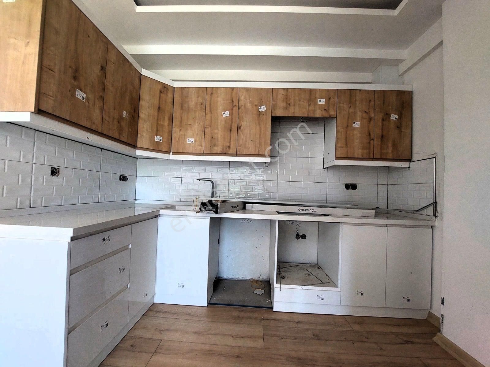 Seferihisar Payamlı'da Satılık Sıfır 2+1 Bahçeli Dubleks Villa - Görsel 12