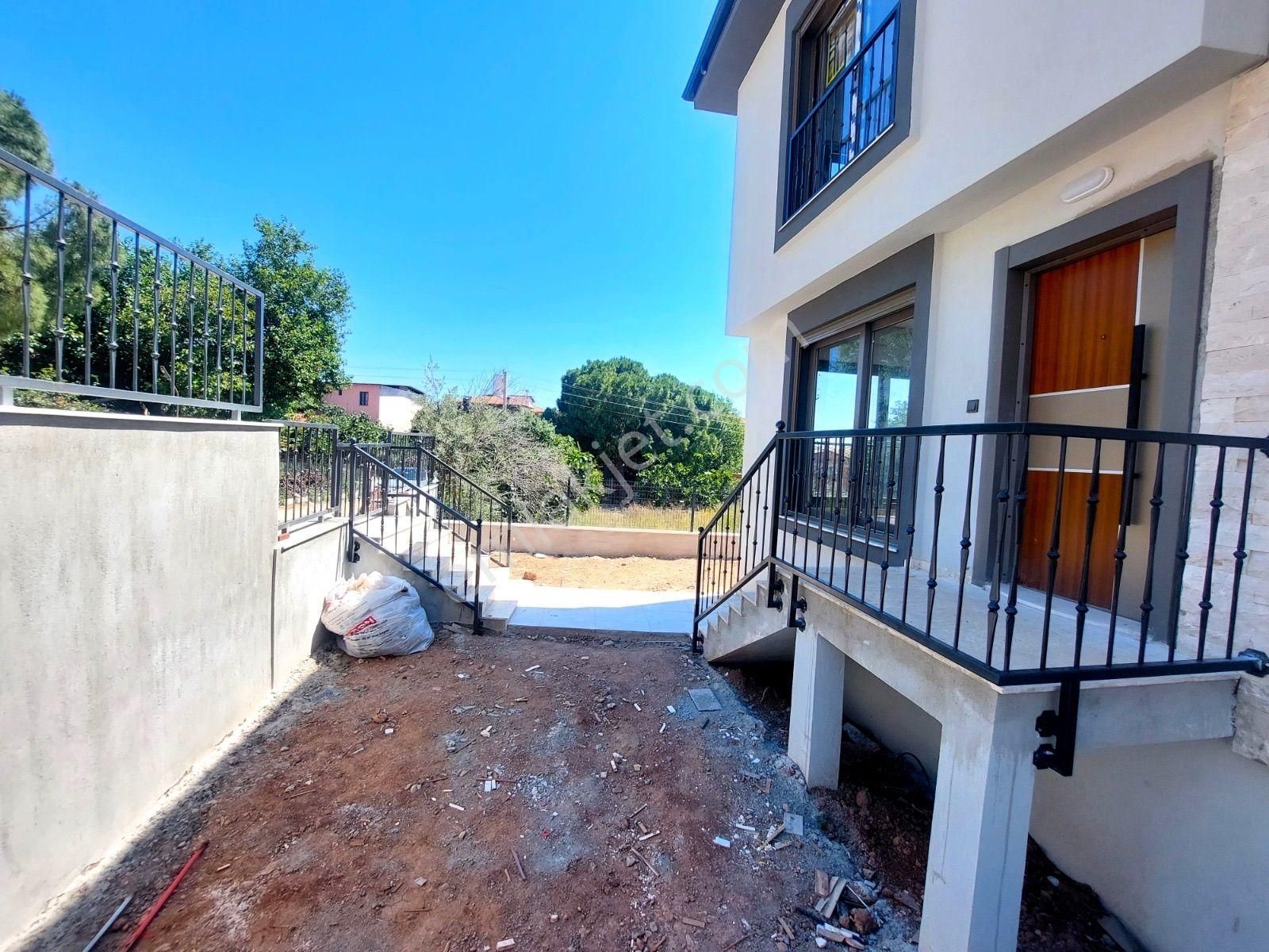 Seferihisar Payamlı'da Satılık Sıfır 2+1 Bahçeli Dubleks Villa - Görsel 22