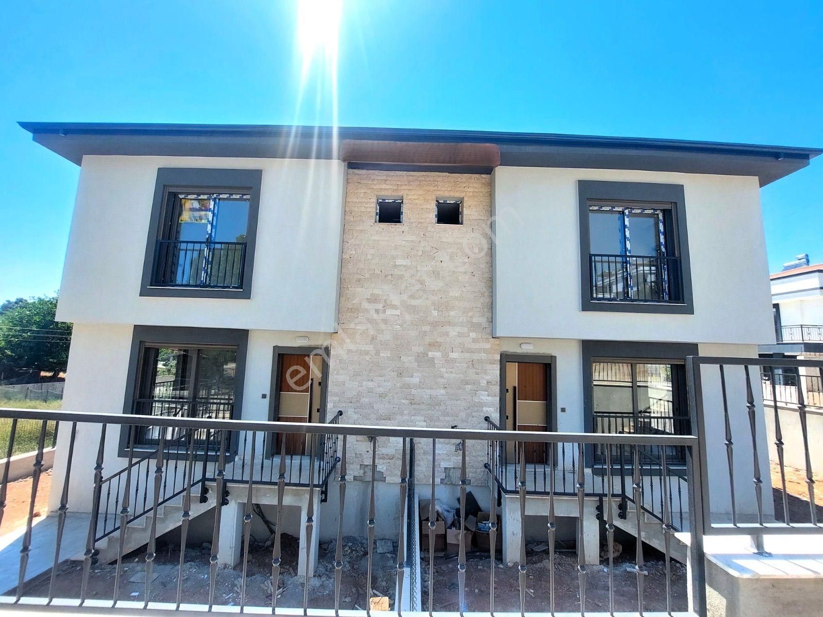 Seferihisar Payamlı'da Satılık Sıfır 2+1 Bahçeli Dubleks Villa - Görsel 4