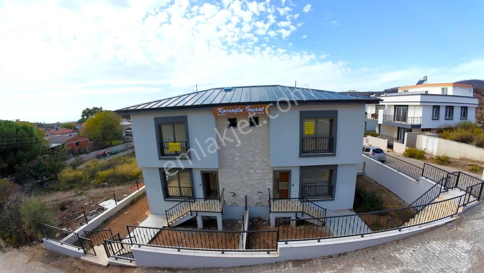 Seferihisar Payamlı'da Satılık Sıfır 2+1 Bahçeli Dubleks Villa - Görsel 24