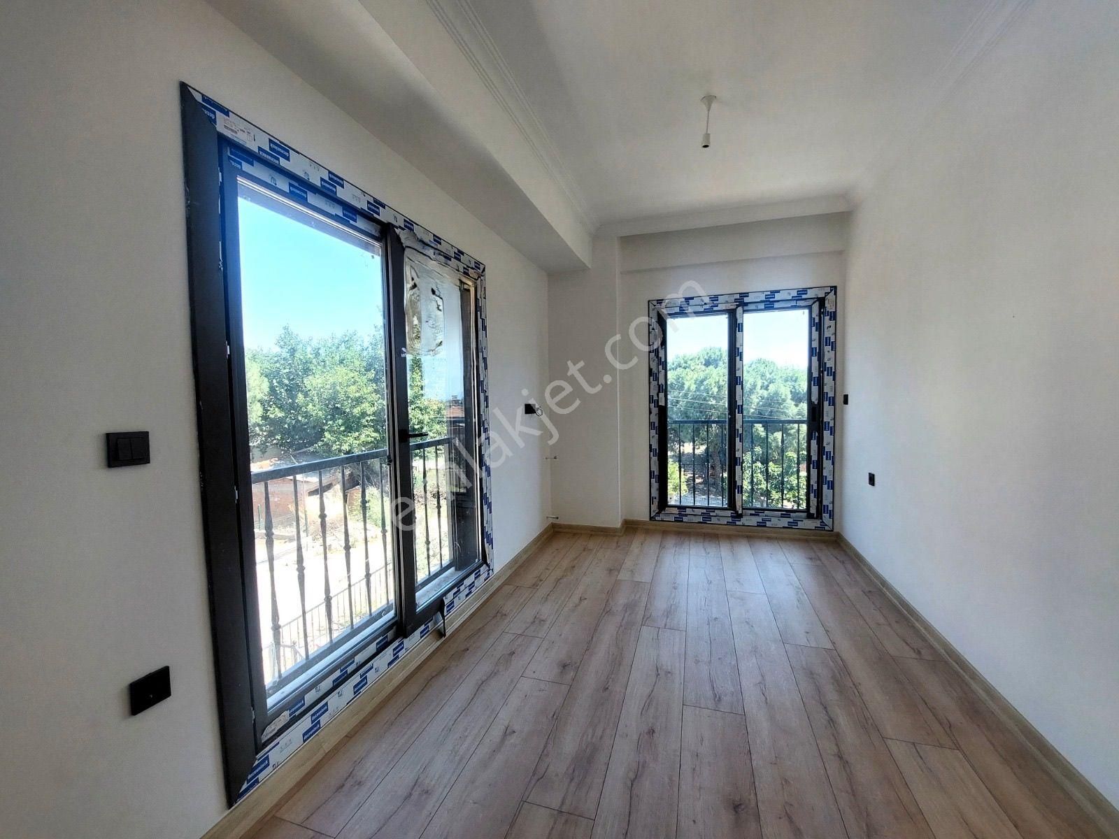 Seferihisar Payamlı'da Satılık Sıfır 2+1 Bahçeli Dubleks Villa - Görsel 14