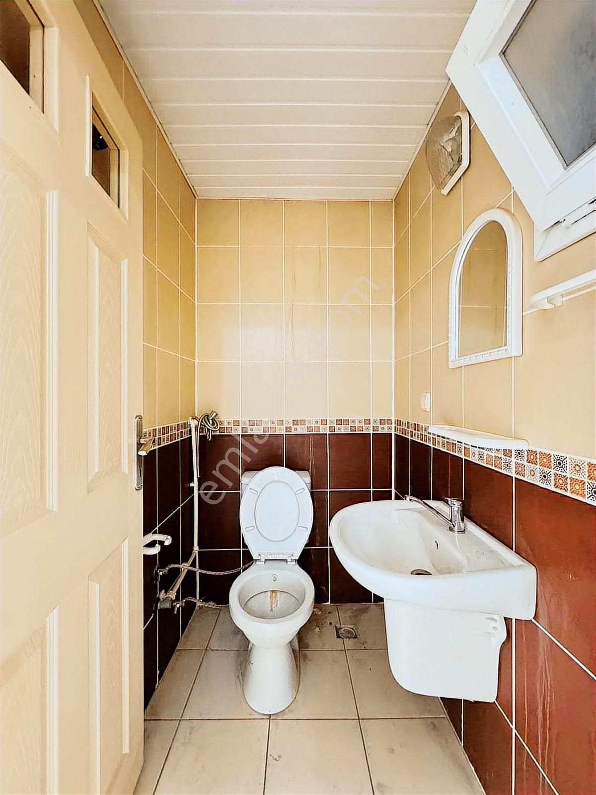 Kışla Mah. Vali Konak Yanı 1+1 Asansörlü Kiralık Ofis - Görsel 19