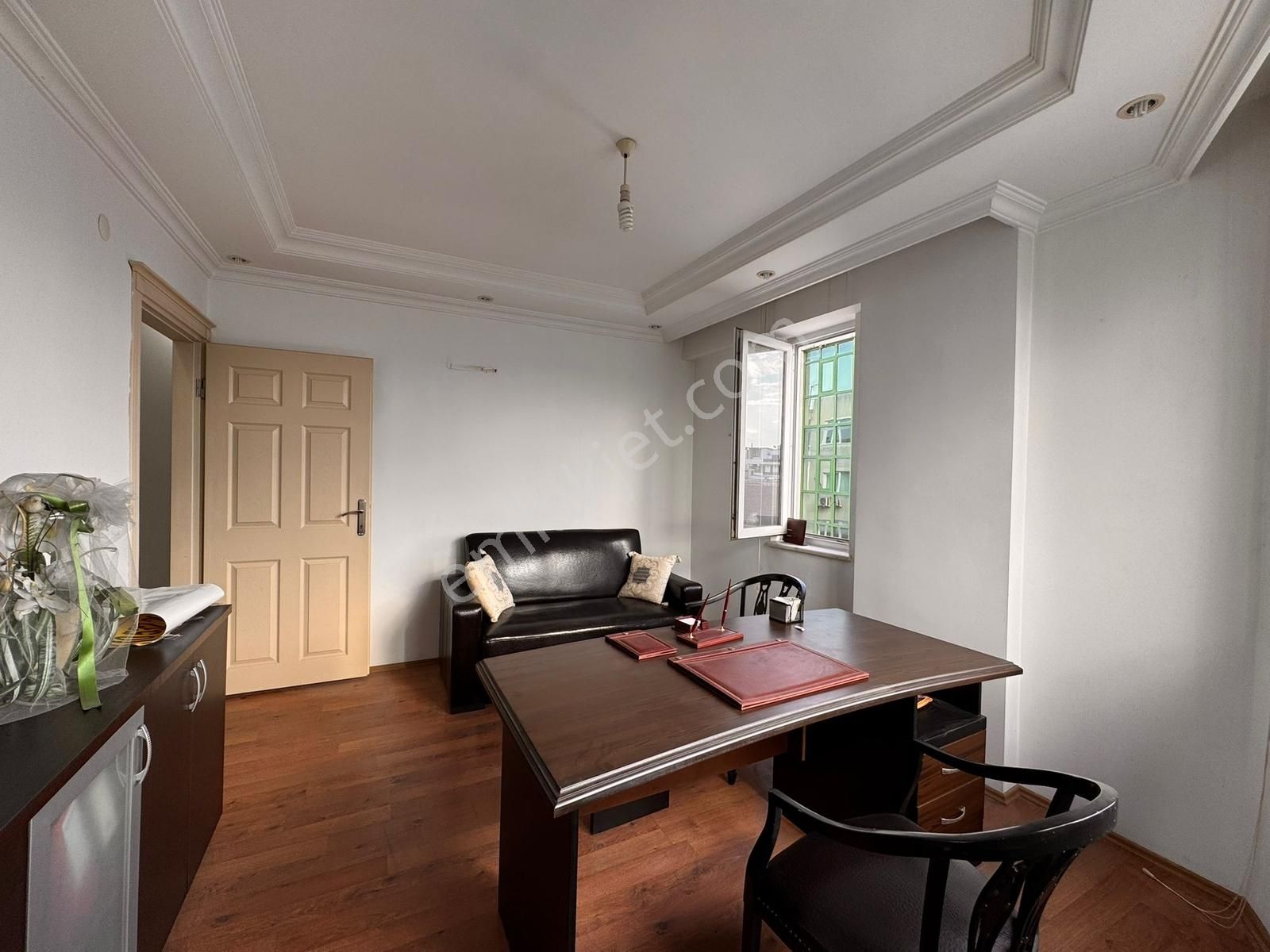 Kışla Mah. Vali Konak Yanı 1+1 Asansörlü Kiralık Ofis - Görsel 12