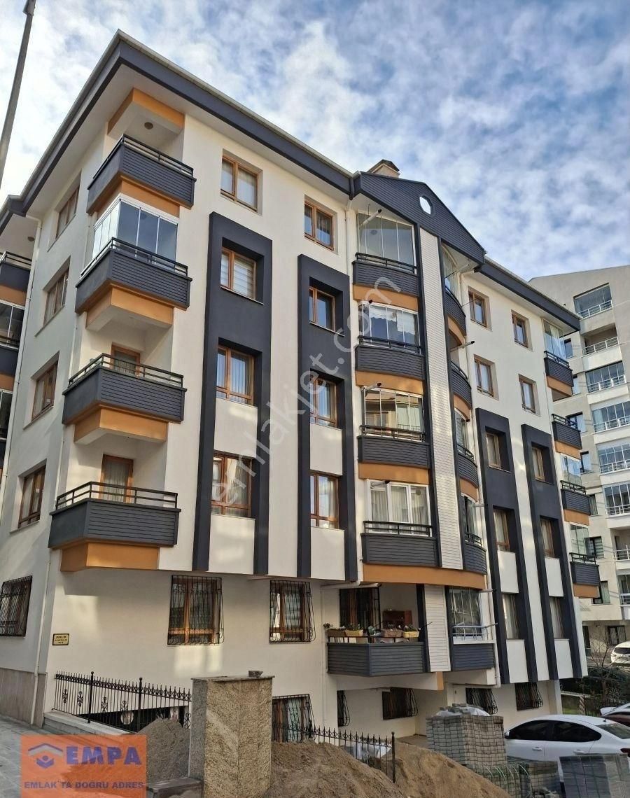 Empa'dan Ata Mahallesin'de Arakat'ta 3+1 Satılık Daire - Görsel 4