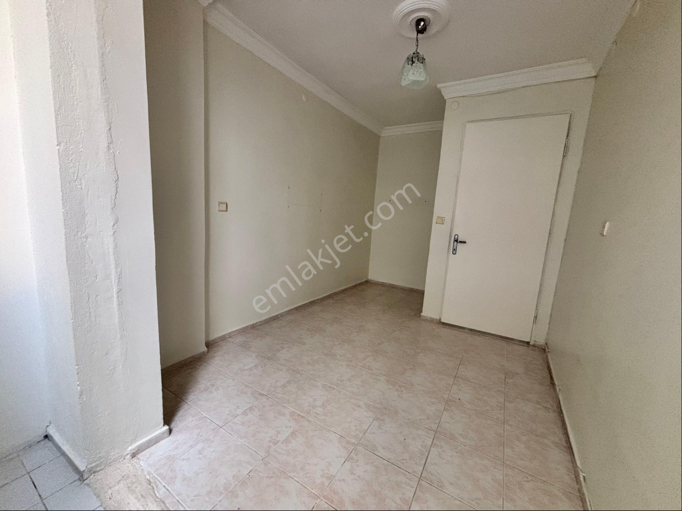 İki Çeşmelikte Merkezi Konumda 2+1 Kapalı Mutfak Daire - Görsel 14