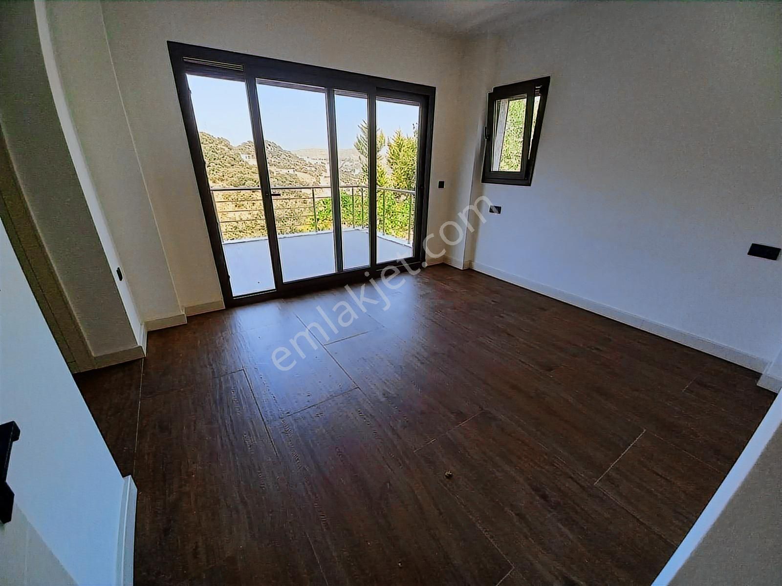 Bodrum Yahşi'de Havuzlu Müstakil 3+1 Sıfır Villa - Görsel 18