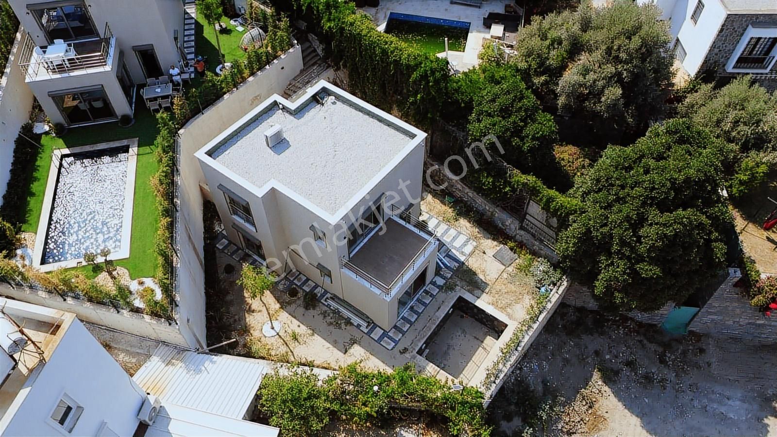 Bodrum Yahşi'de Havuzlu Müstakil 3+1 Sıfır Villa