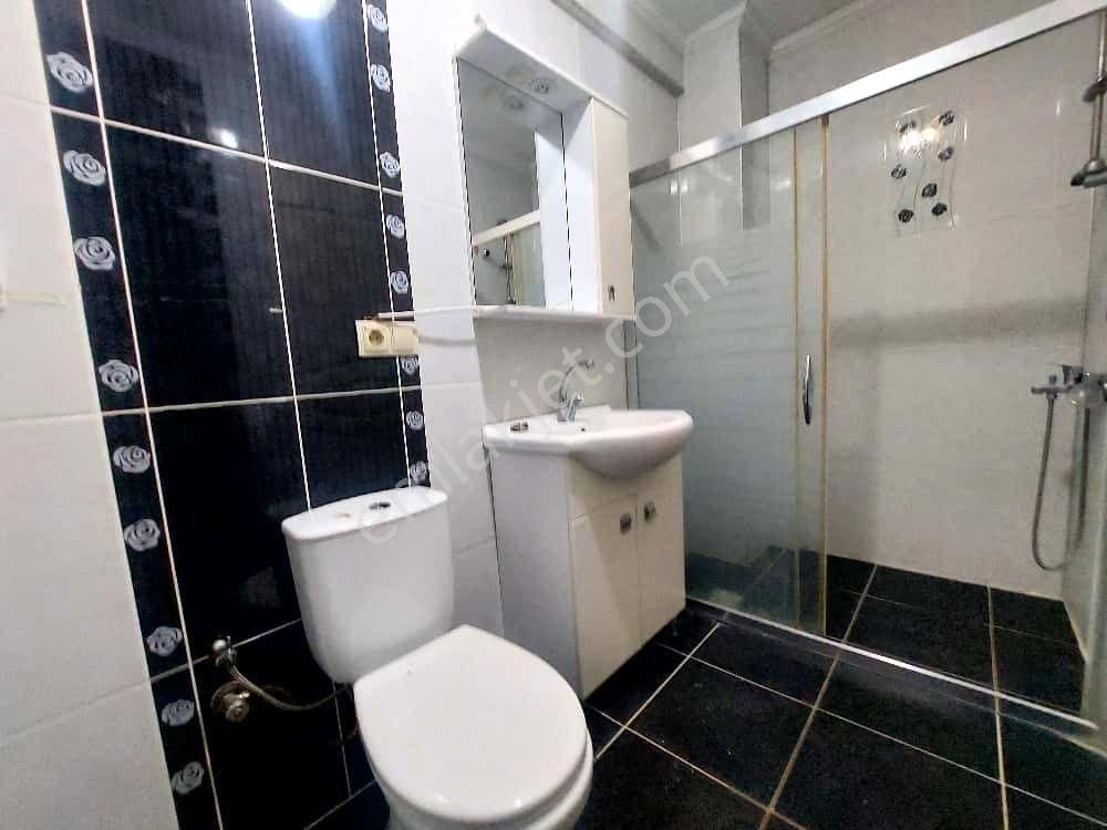 Seferihisar Ürkmez Merkez'de Satılık 2+1 Daire Ayrı Mutfak - Görsel 23