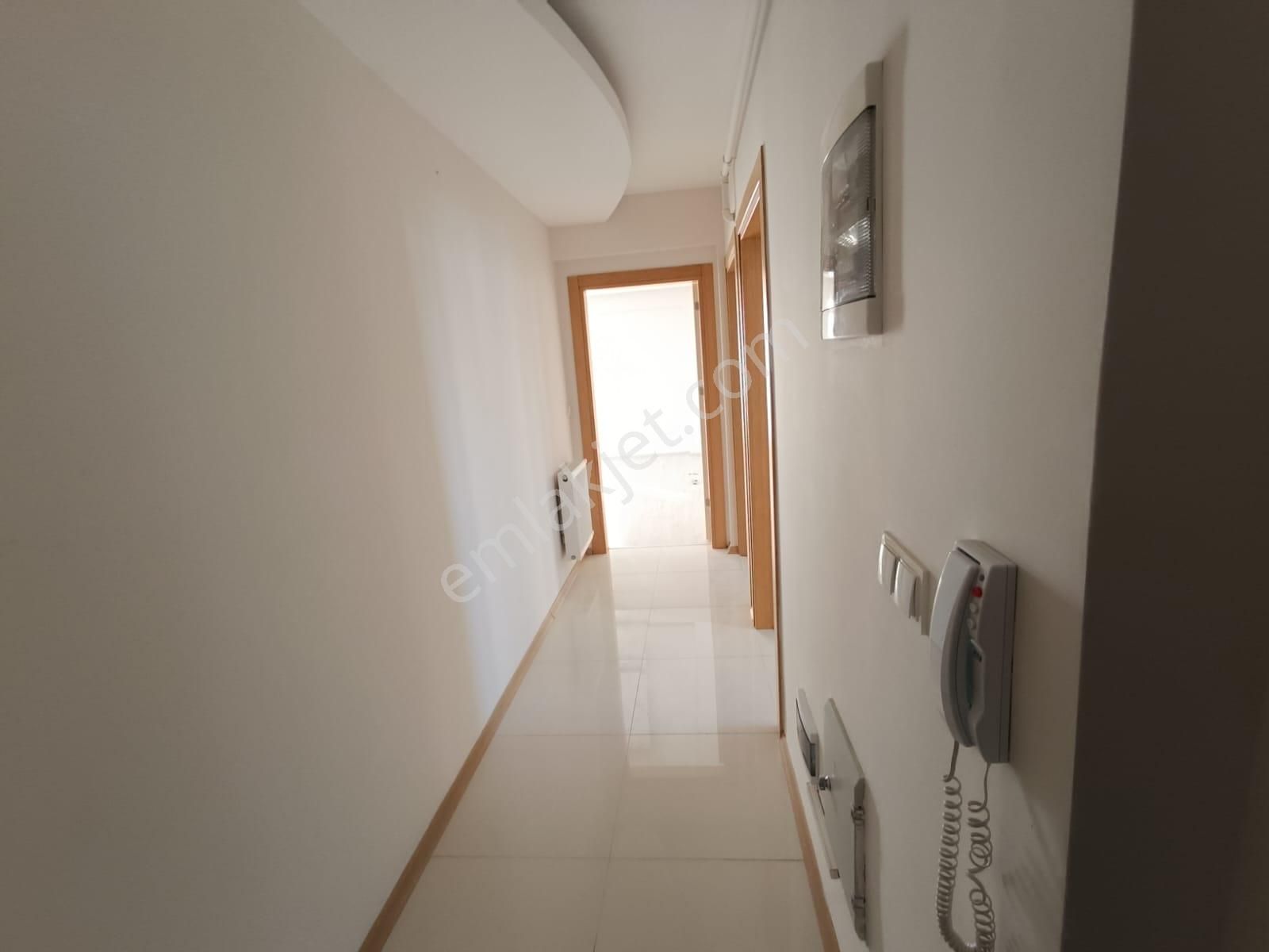 Yenişafak Mahallesi Gül Meydanı Altında 2+1 Arakat Satılık Daire - Görsel 25