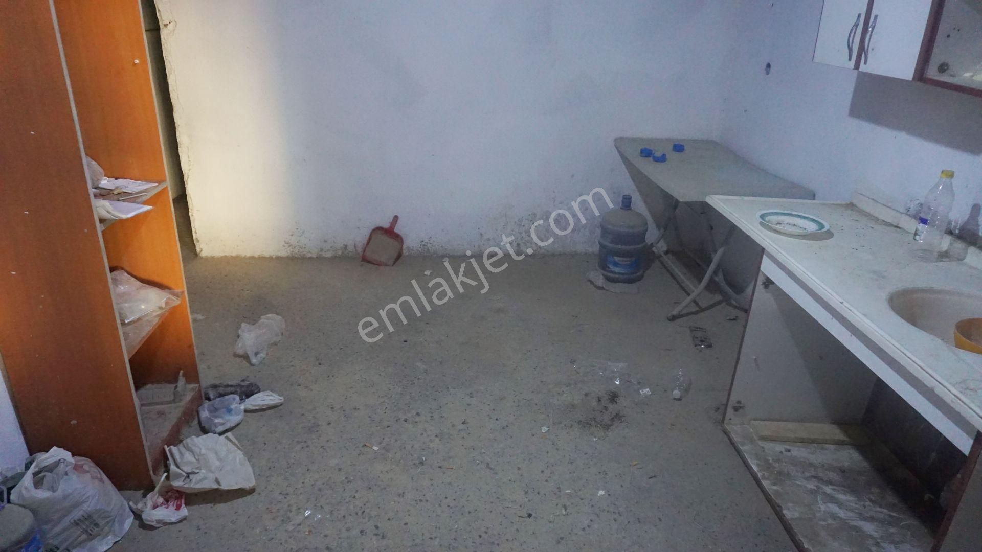 Harmandalında Kiralık Müstakil 300 M2 Arsa Üzerinde 80m2 İşyeri Çiğliserkan Dan - Görsel 4