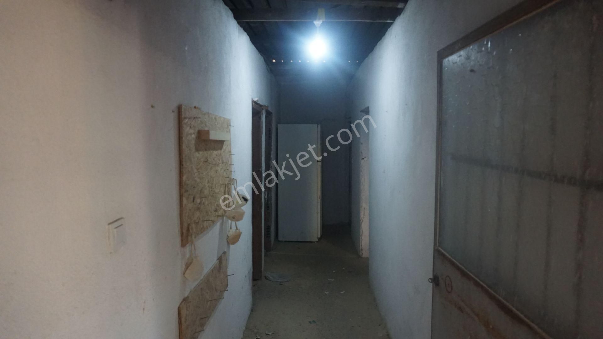 Harmandalında Kiralık Müstakil 300 M2 Arsa Üzerinde 80m2 İşyeri Çiğliserkan Dan - Görsel 16