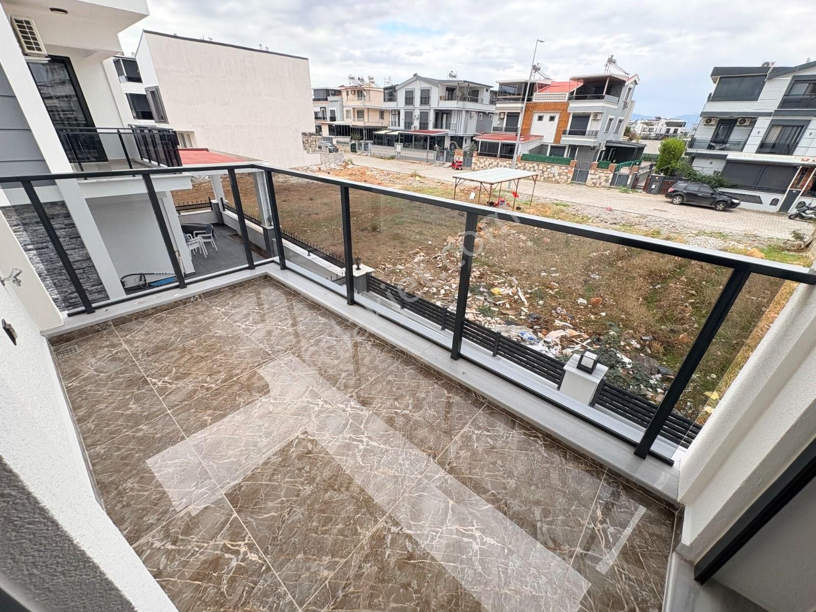 Efeler’de Açık Mutfak, 3+1 Merkezi Konum Pazarlıklı Villa - Görsel 13