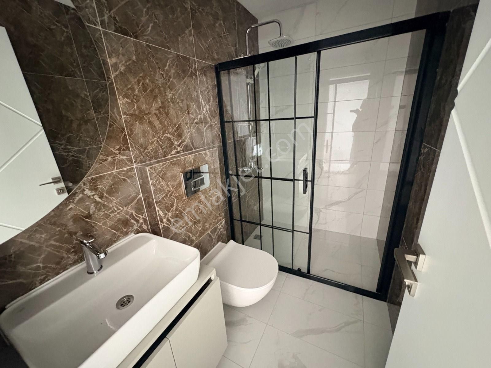 Efeler’de Açık Mutfak, 3+1 Merkezi Konum Pazarlıklı Villa - Görsel 8