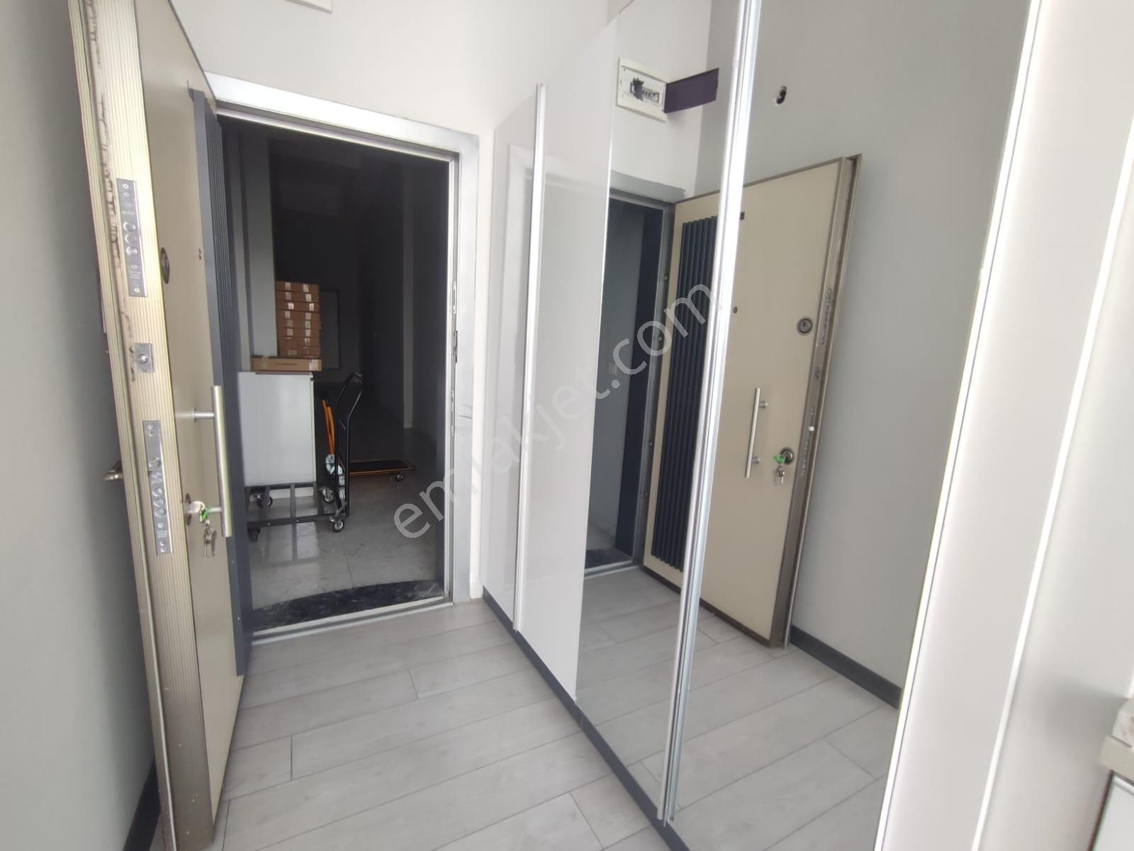 Ankalife'tan Nek Tower Plazada Satılık 1+1 Home Ofis / Daireler - Görsel 12