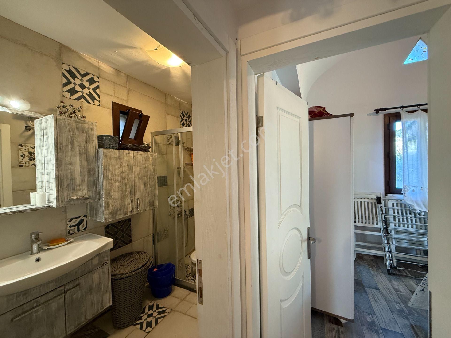 Türkbükü'nde Havuzlu Site İçerisinde Satılık 1+1 Daire - Görsel 6