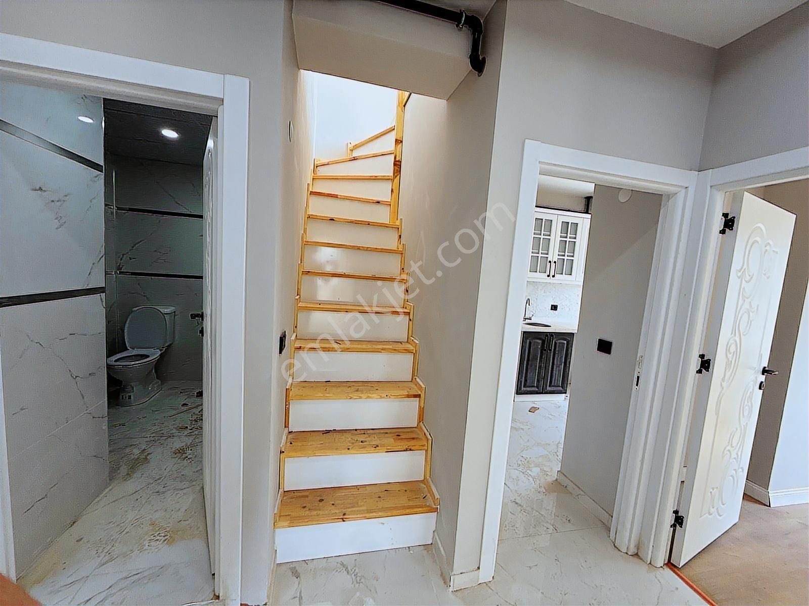 Atakent Kavaklı Mah. Ebeveyn Banyolu Sıfır 5+2 Lüks Daire - Görsel 32