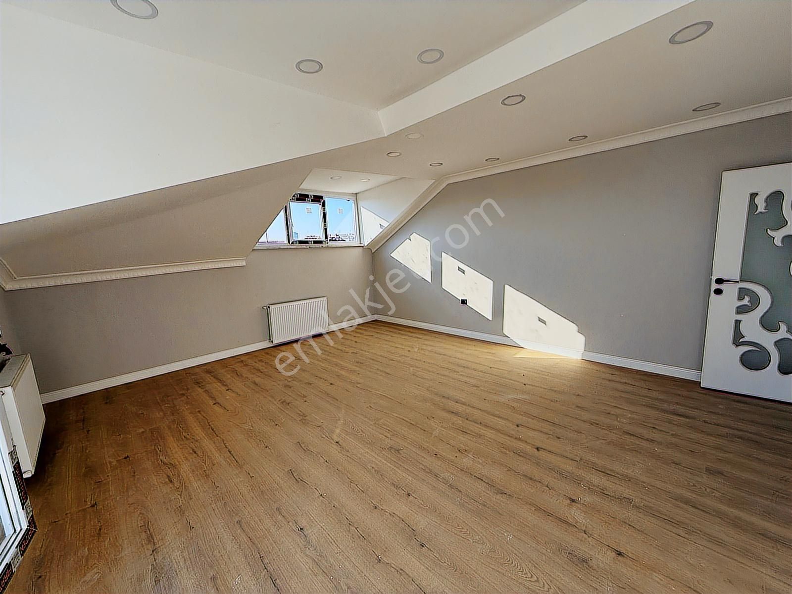 Atakent Kavaklı Mah. Ebeveyn Banyolu Sıfır 5+2 Lüks Daire - Görsel 4