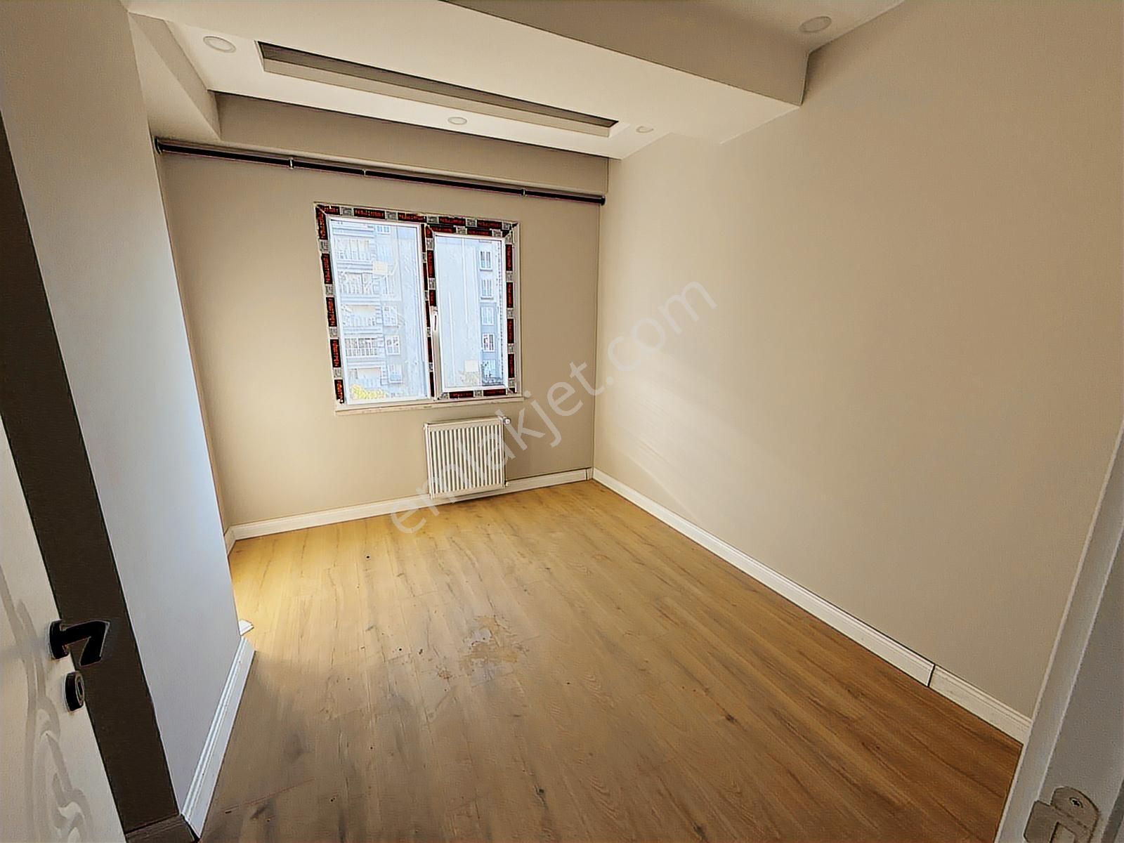 Atakent Kavaklı Mah. Ebeveyn Banyolu Sıfır 5+2 Lüks Daire - Görsel 10