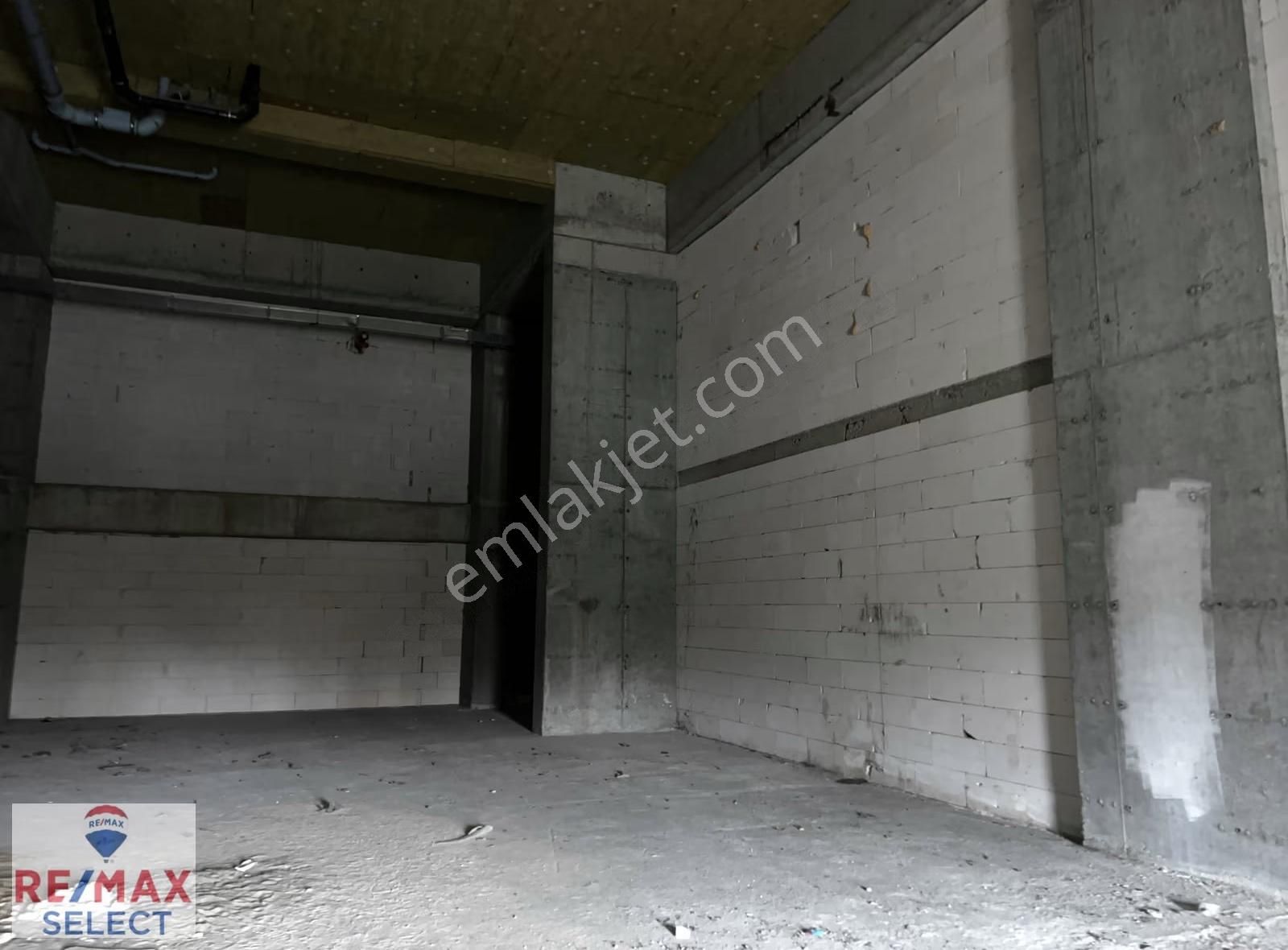 Vaditepe Gölevleri Bahçeşehir (226 M2) Kiralık Natamam Dükkan - Görsel 10