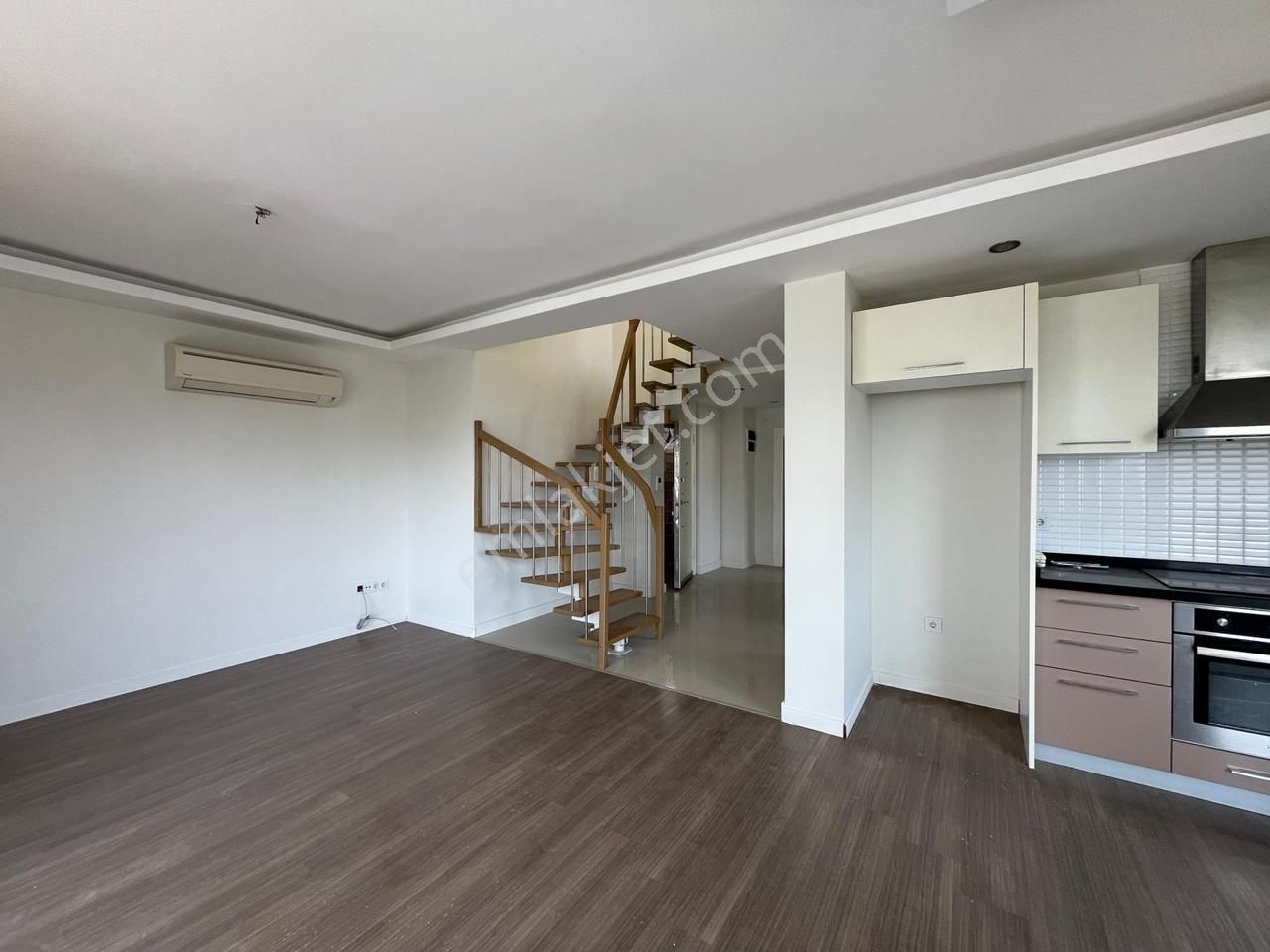 Denize 900 M. Mesafede Geniş Şık Dubleks 3+1 - Görsel 2