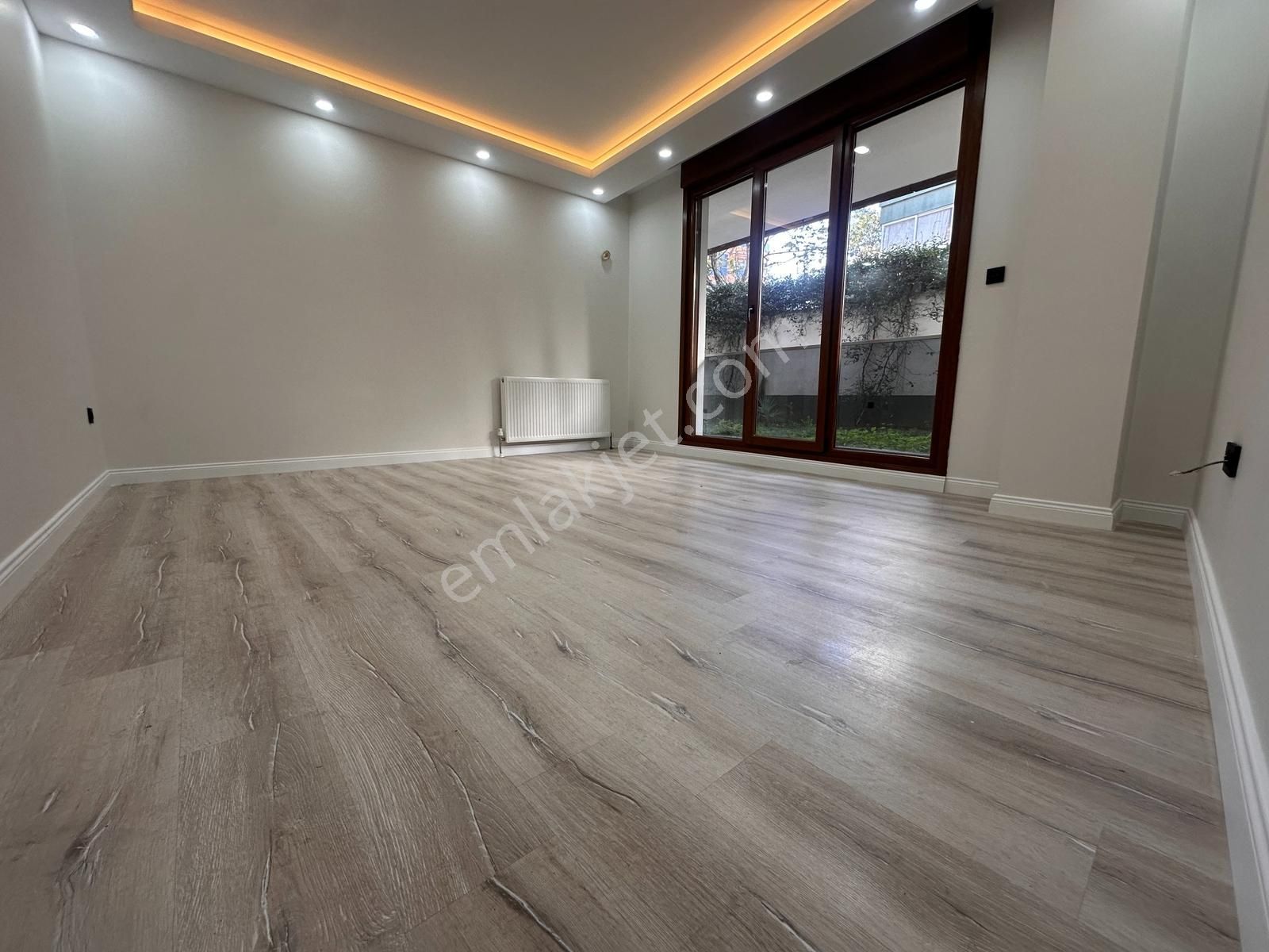 Tamiş'den İdealtepe Sahil'de Ayrı Mutfaklı Teras Ve Bahçeli 2+1 - Görsel 17