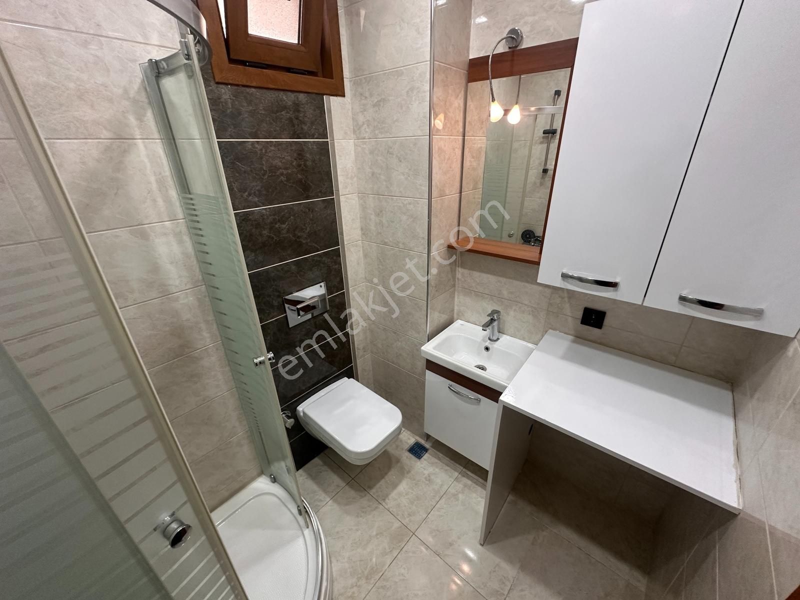 Tamiş'den İdealtepe Sahil'de Ayrı Mutfaklı Teras Ve Bahçeli 2+1 - Görsel 28