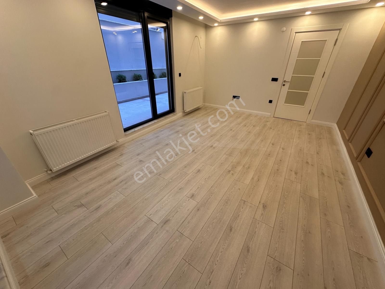 Tamiş'den İdealtepe Sahilde 1 Yıllık Müstakil Teraslı Geniş 3+1 - Görsel 10