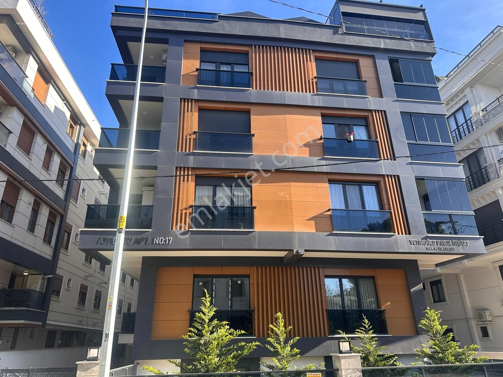 Tamiş'den İdealtepe Sahilde 1 Yıllık Müstakil Teraslı Geniş 3+1 - Görsel 18