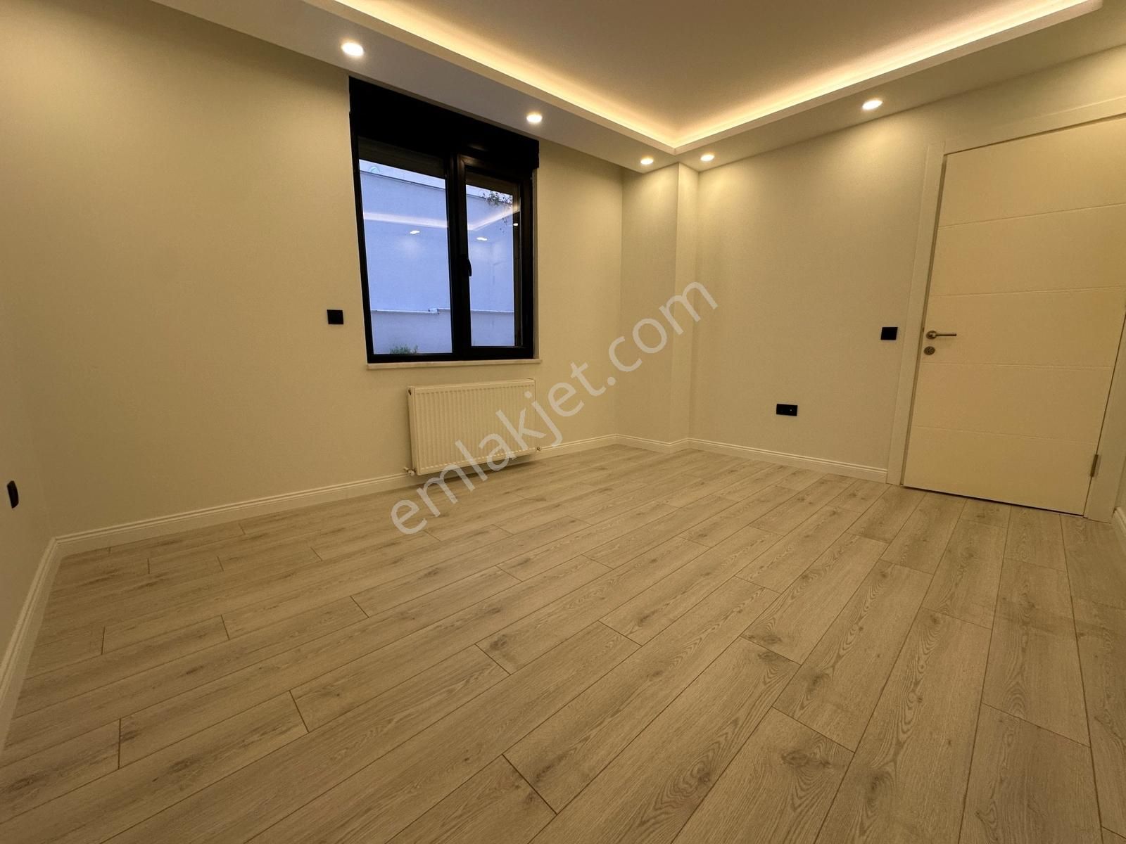 Tamiş'den İdealtepe Sahilde 1 Yıllık Müstakil Teraslı Geniş 3+1 - Görsel 13