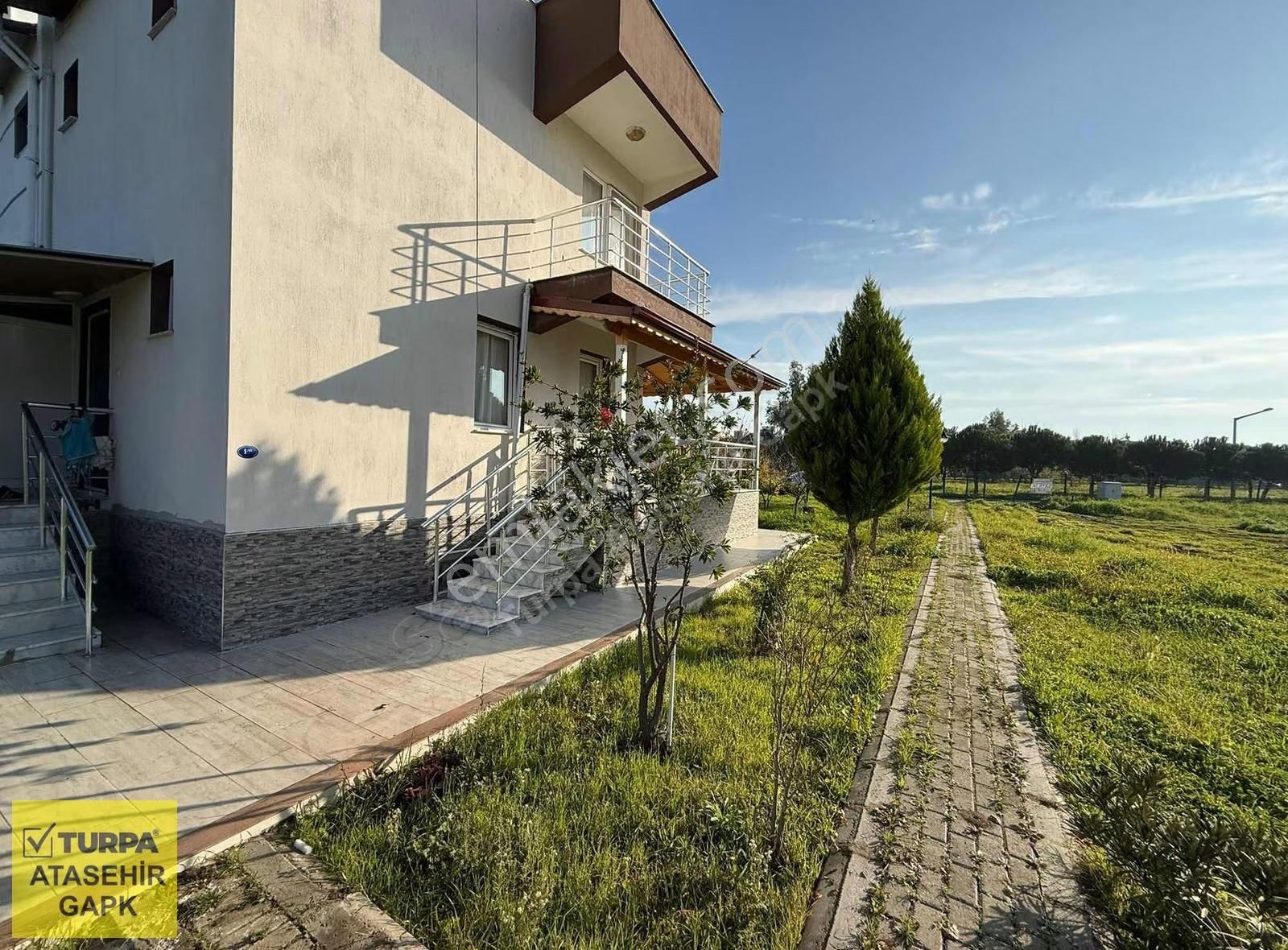 Dikili Salihler'de Satılık Triplex Villa - Görsel 29