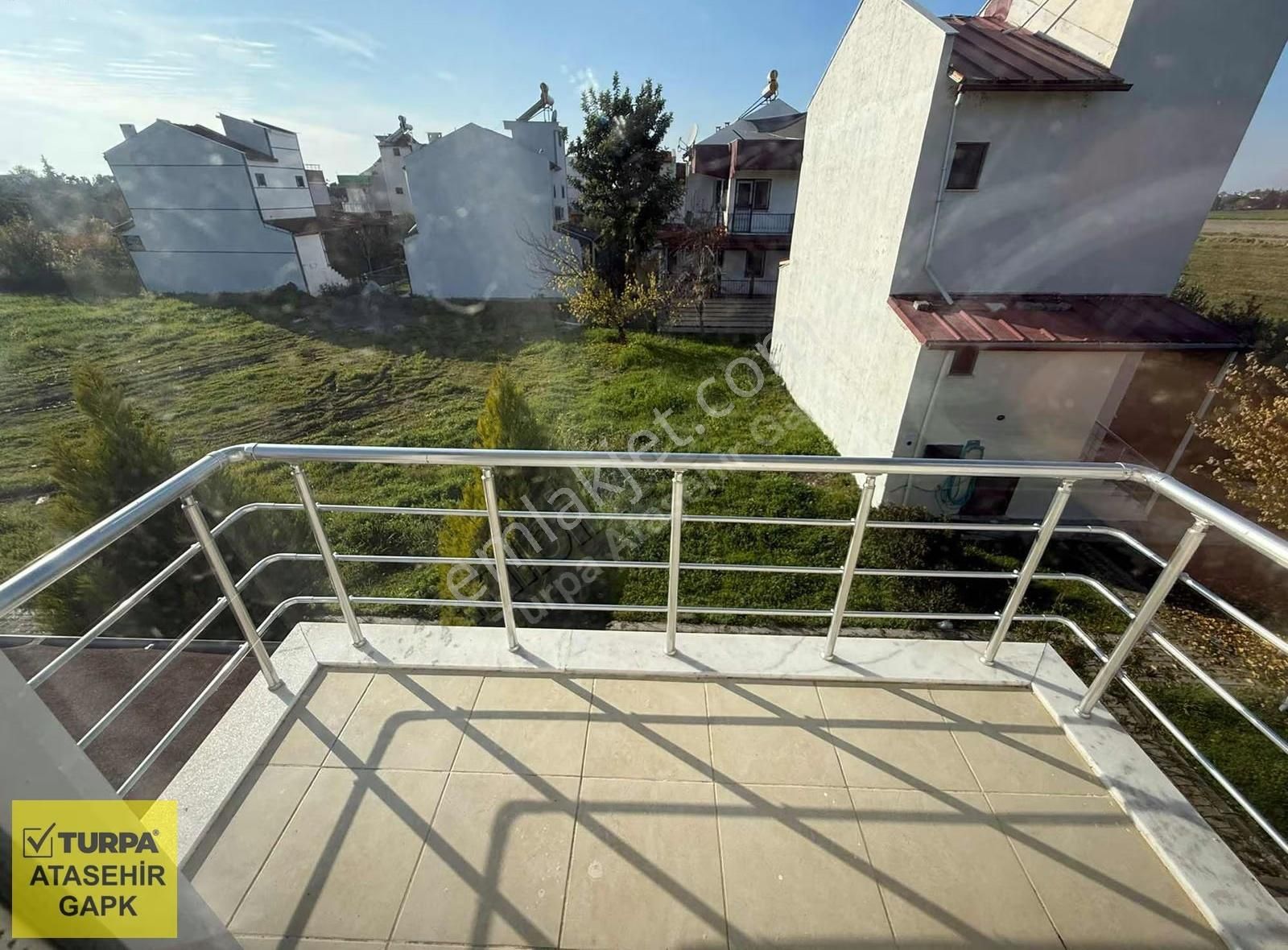 Dikili Salihler'de Satılık Triplex Villa - Görsel 9