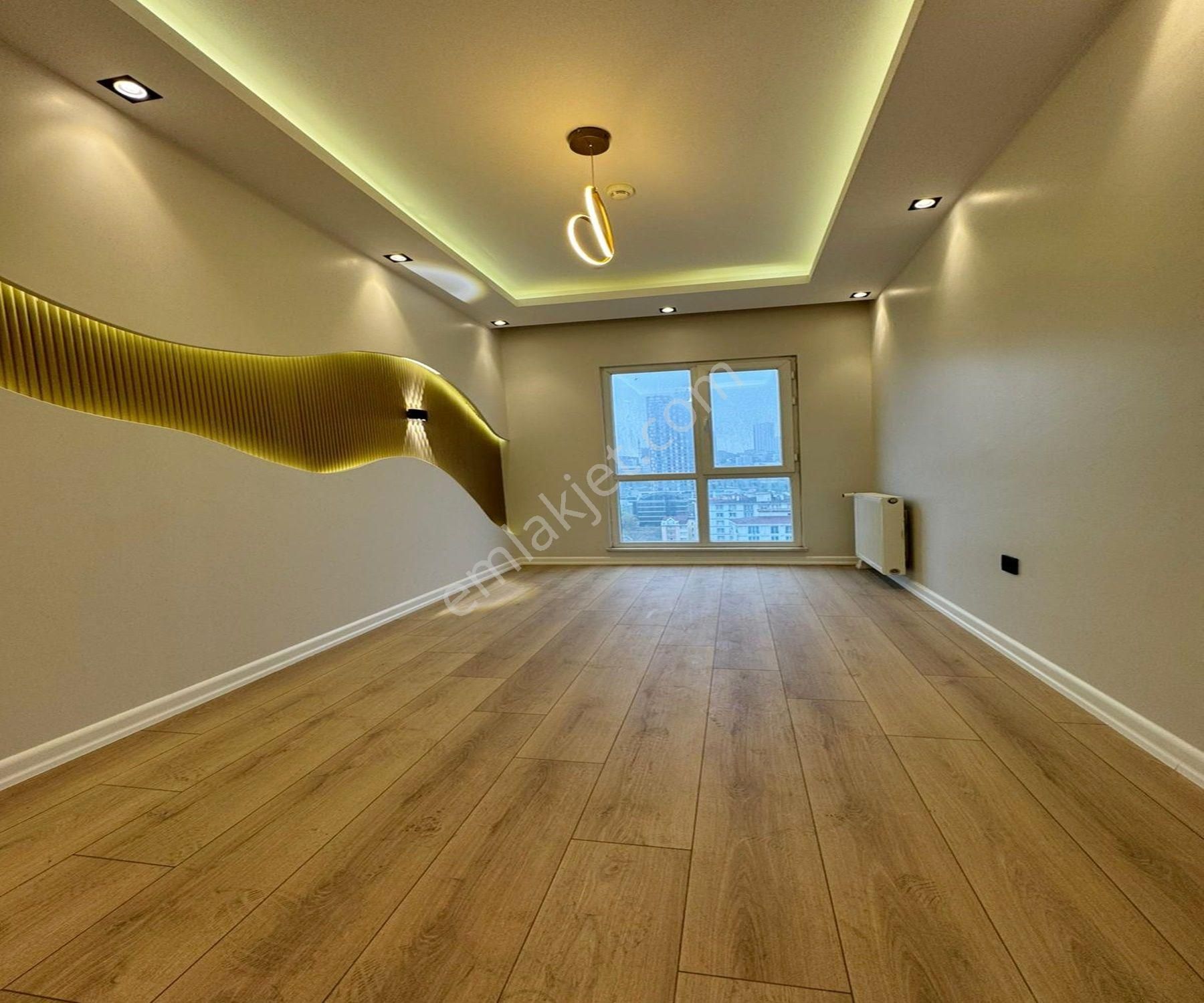 Sıte İçinde | Baştan Sona Özel Tasarım | Şık Dekorasyonlu 2+1 Daire - Görsel 19