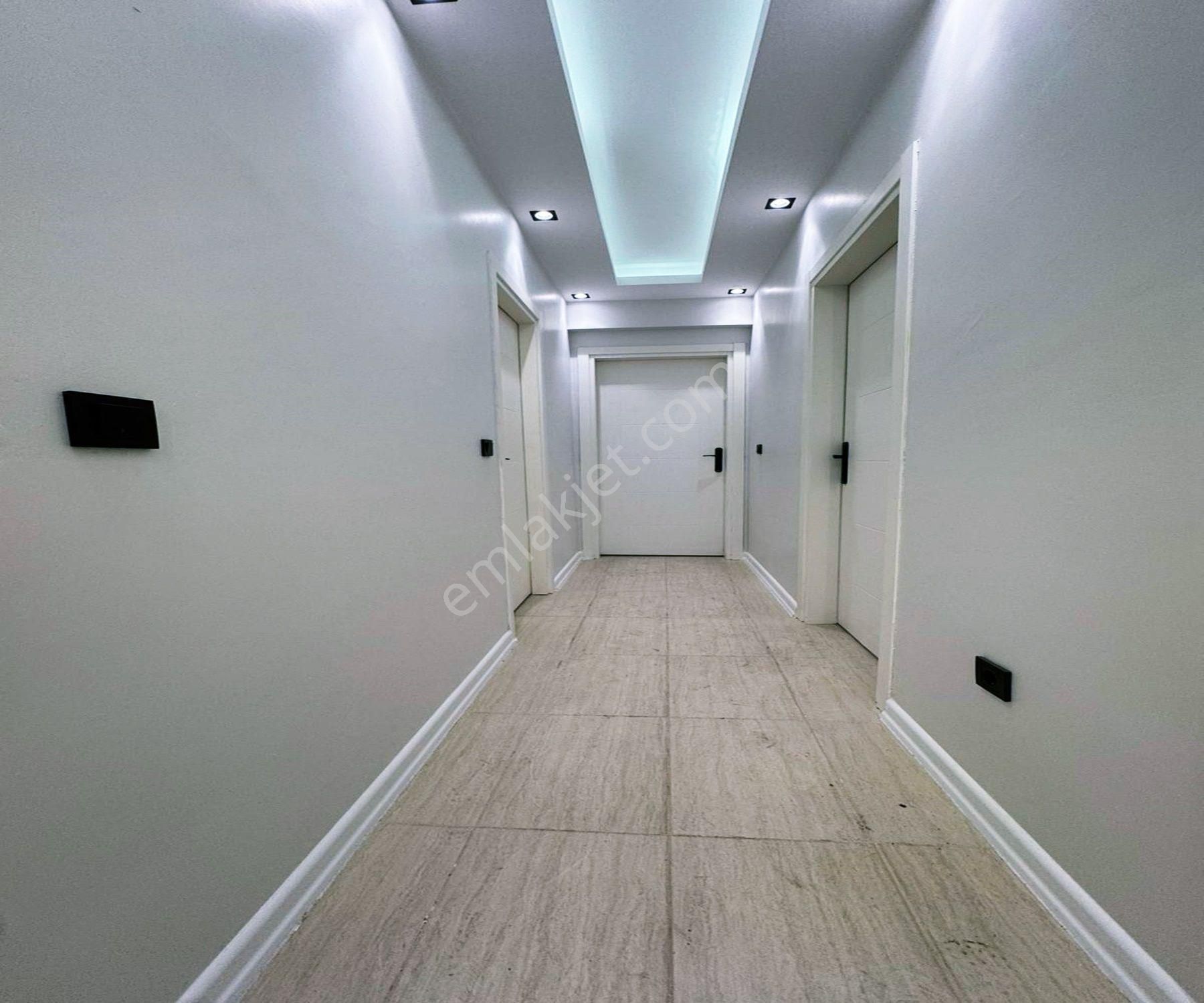 Sıte İçinde | Baştan Sona Özel Tasarım | Şık Dekorasyonlu 2+1 Daire - Görsel 21