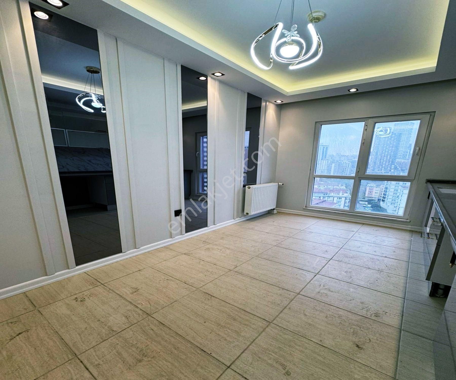 Sıte İçinde | Baştan Sona Özel Tasarım | Şık Dekorasyonlu 2+1 Daire - Görsel 24