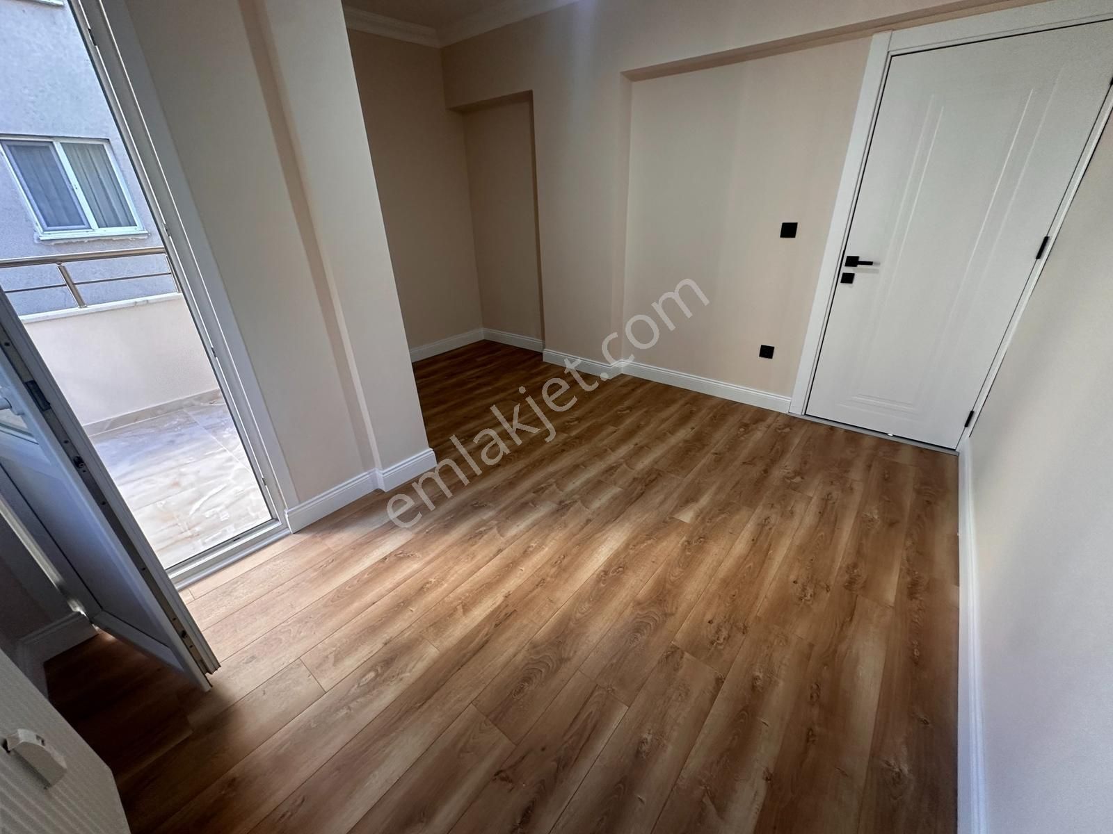 Tamiş'den İdealtepe Eraykent Sit.'de Asansörlü Otoprklı 2.kat3+1 - Görsel 26