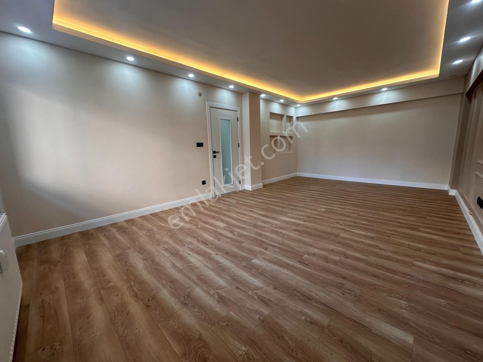 Tamiş'den İdealtepe Eraykent Sit.'de Asansörlü Otoprklı 2.kat3+1 - Görsel 11