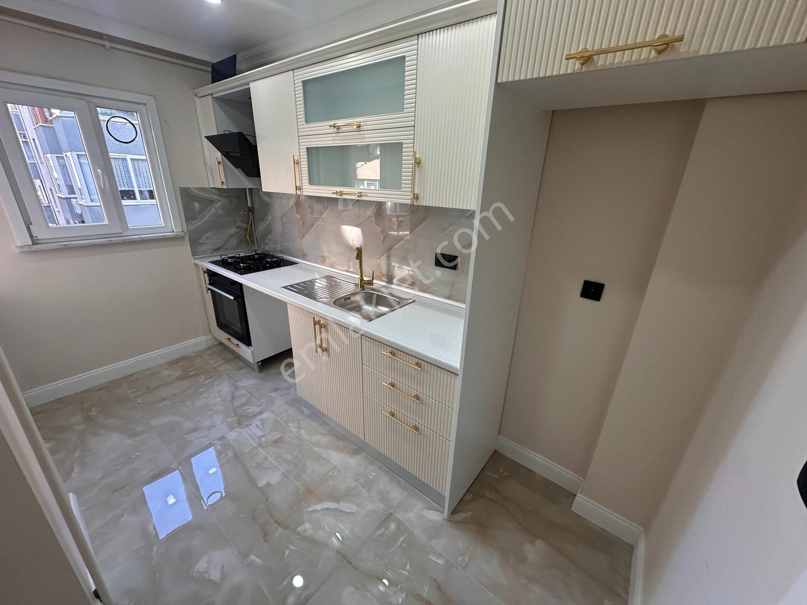 Tamiş'den İdealtepe Eraykent Sit.'de Asansörlü Otoprklı 2.kat3+1 - Görsel 6