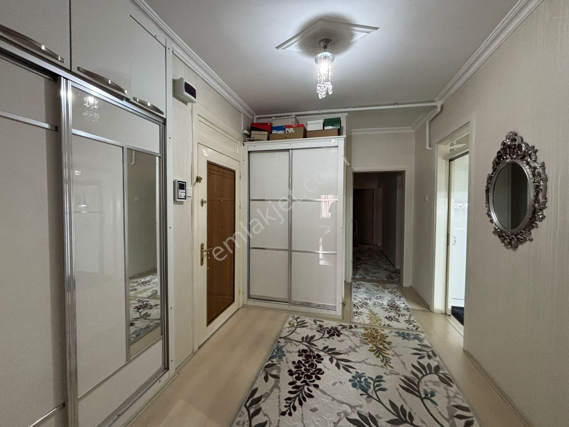 Selçuklu Nalçacı Lambalarının Dibi Kompe Rezerve Etilmiş Kapalı Otoparklı 3+1 Daire - Görsel 6