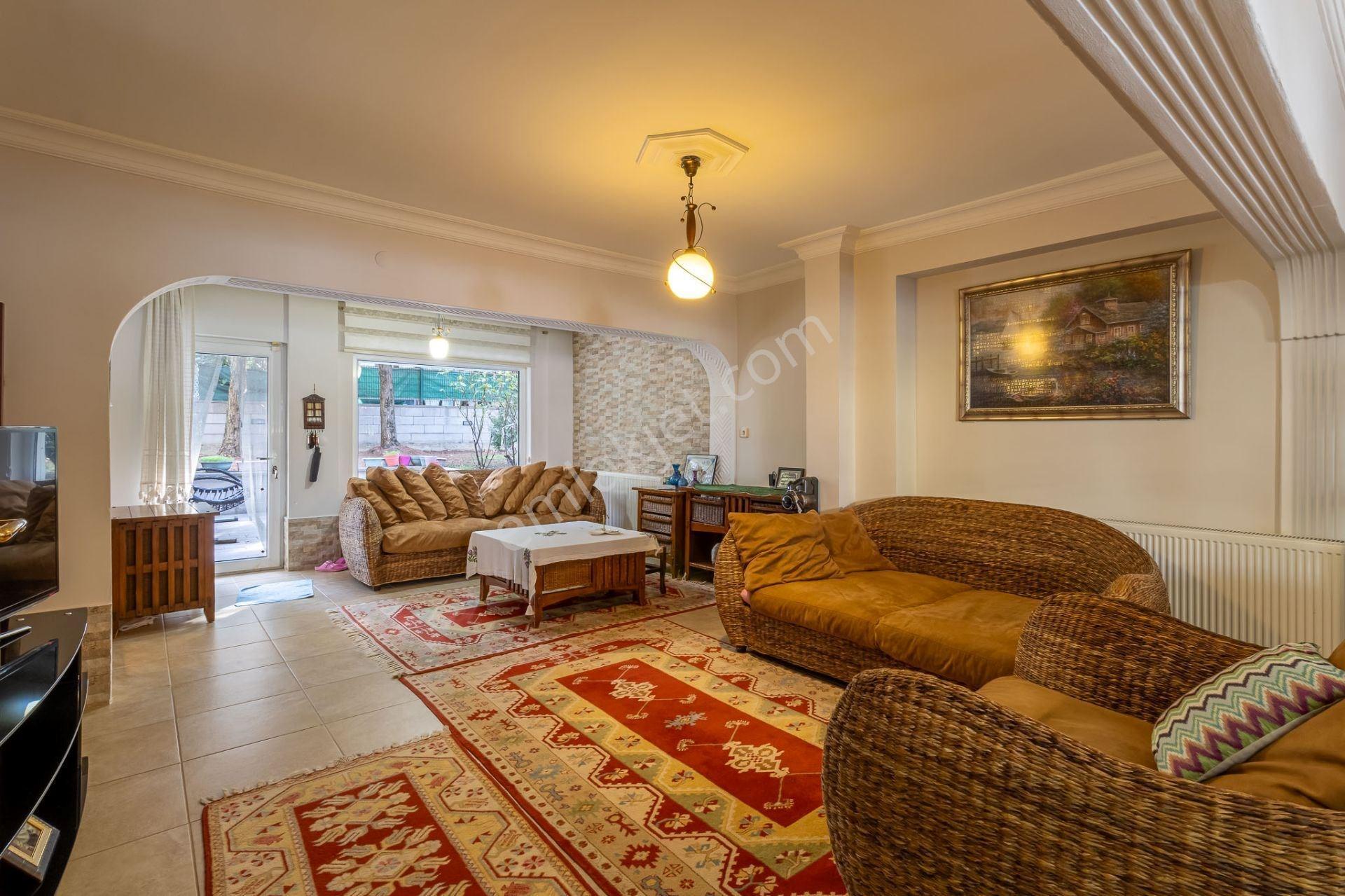 Angora Bulvarında 2.parselde,köşebaşı,satılık 5+2 Villa - Görsel 7