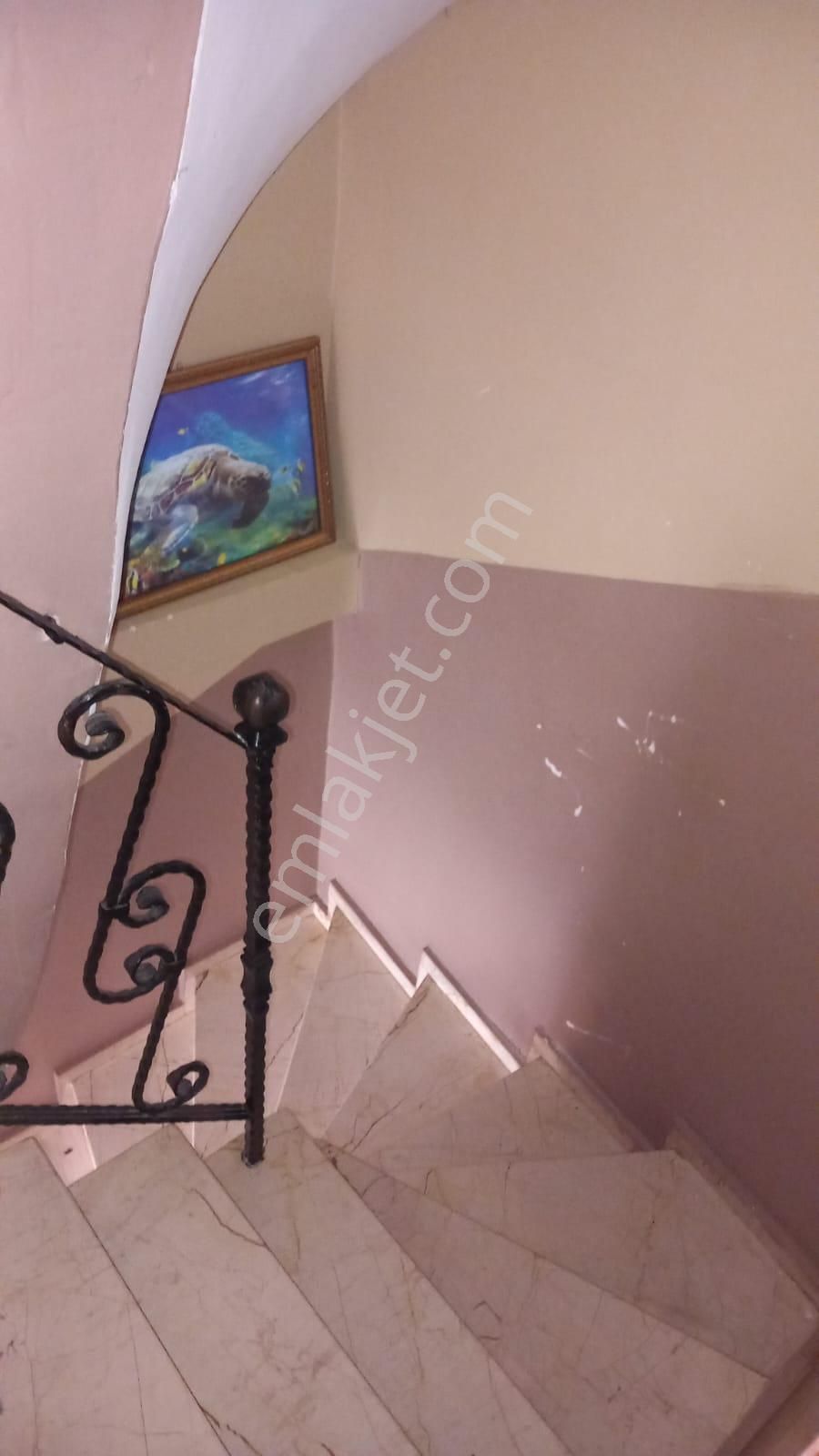 Feridiyede Mustakil Cok Amaçlı Kullanımlık Kiralık Bina - Görsel 19