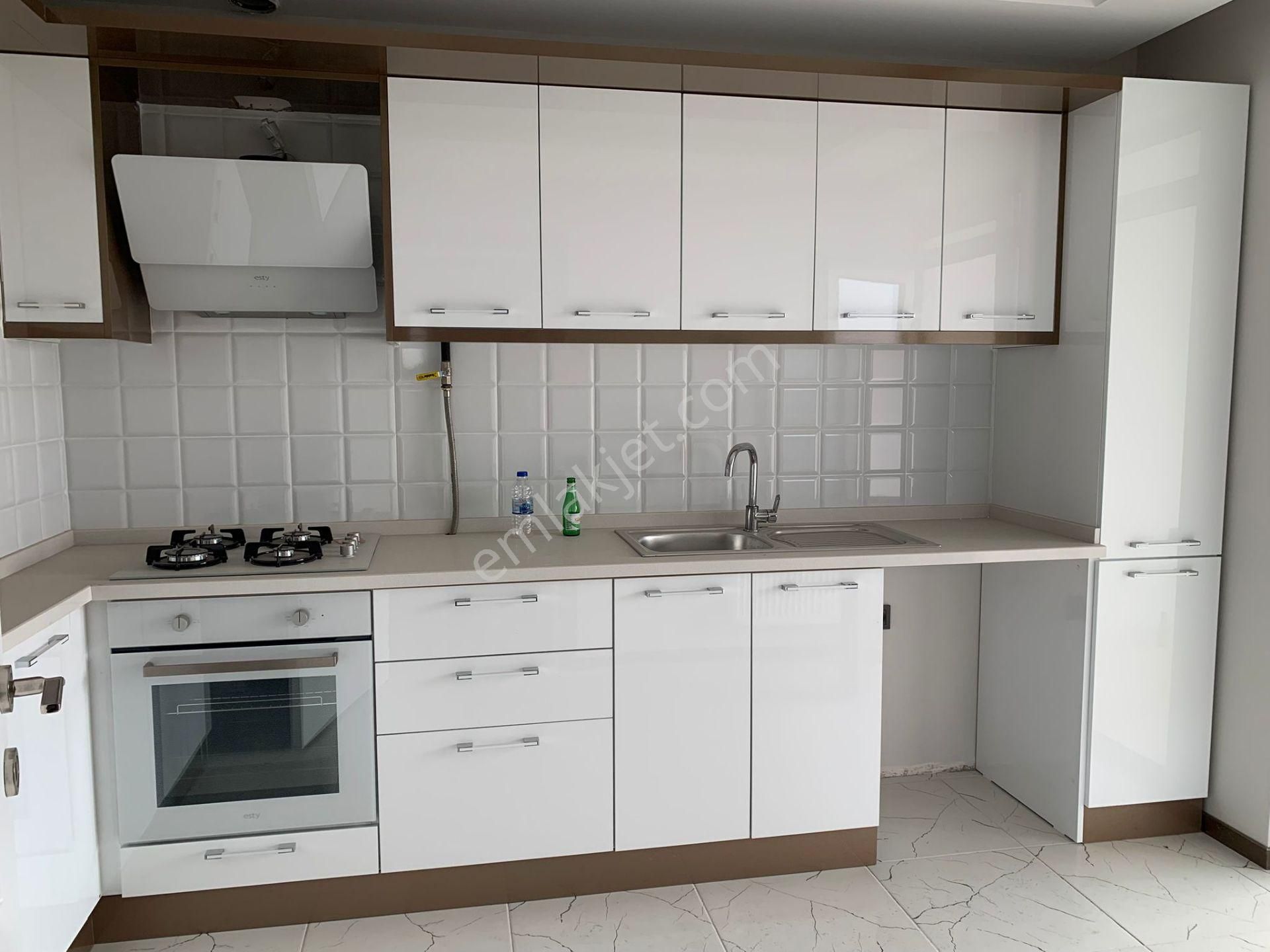 Albayrak Blv. Yakını Lüks Arakat Daire