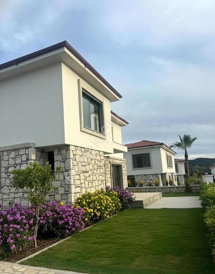 Seferihisar'da Butik Sitede Müstakil Yaşam - Görsel 2