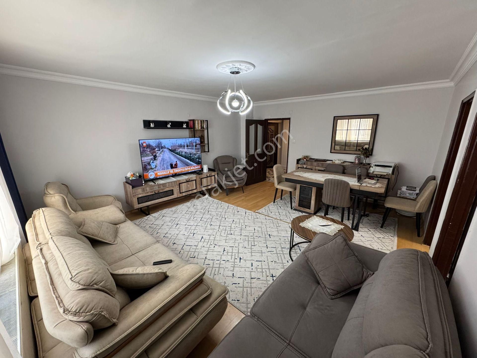 Keçiören 19 Mayıs Cad Üzerinde 3+1 Ön Cephe Katta Merkezi Konumda Daire - Görsel 7