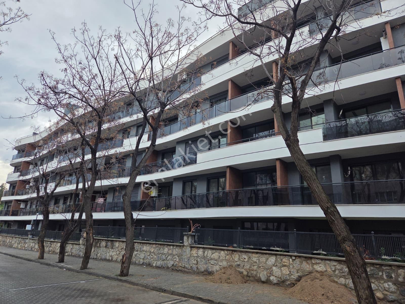 Kuşadası'nda Merkezi Lüks Ve Konforlu 2+1 Yaşam - Görsel 34