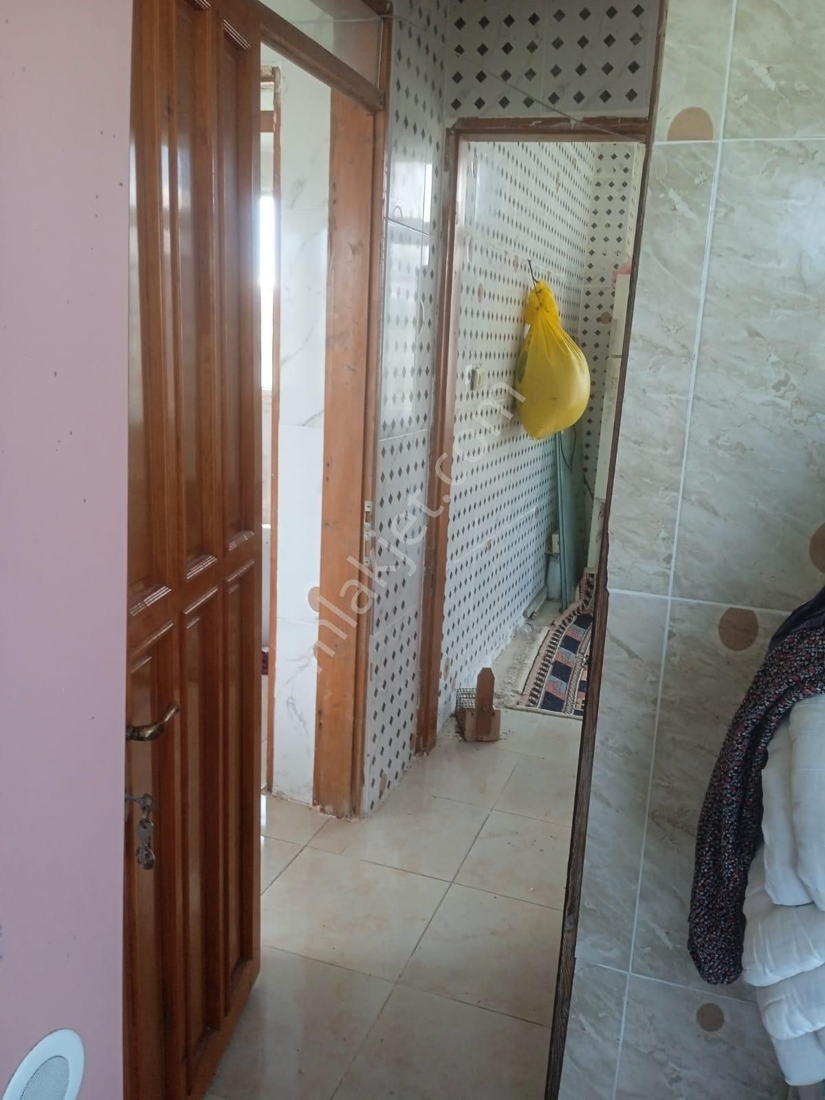 Karataş İskele Mh.de 278 M2 Arsa İçinde 3 Katlı Satılık Ev - Görsel 10