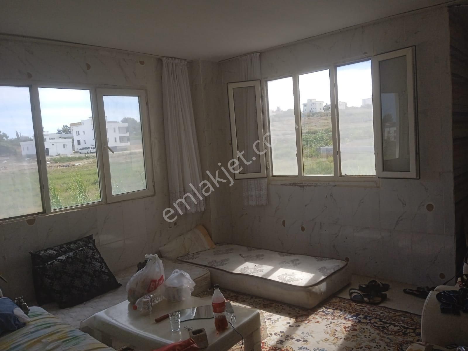 Karataş İskele Mh.de 278 M2 Arsa İçinde 3 Katlı Satılık Ev - Görsel 3