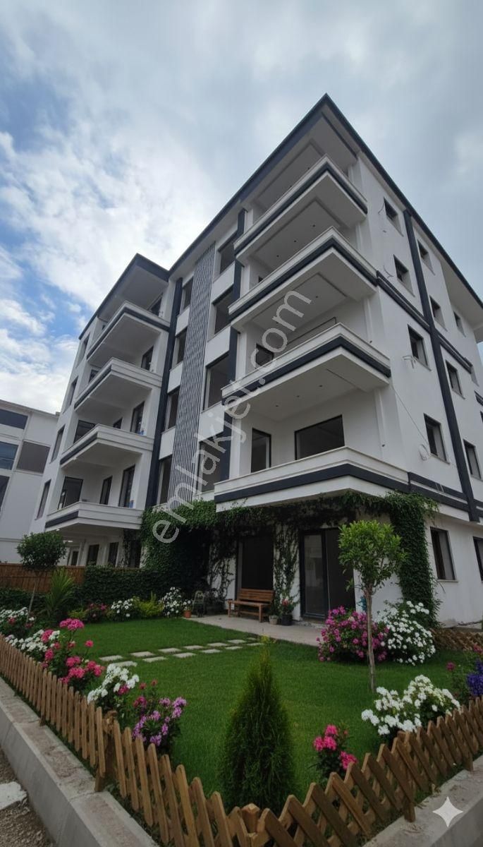 Yenişafak'ta Yalı Bahçe Kat Ultra Lüks Konsept Daire - Görsel 2