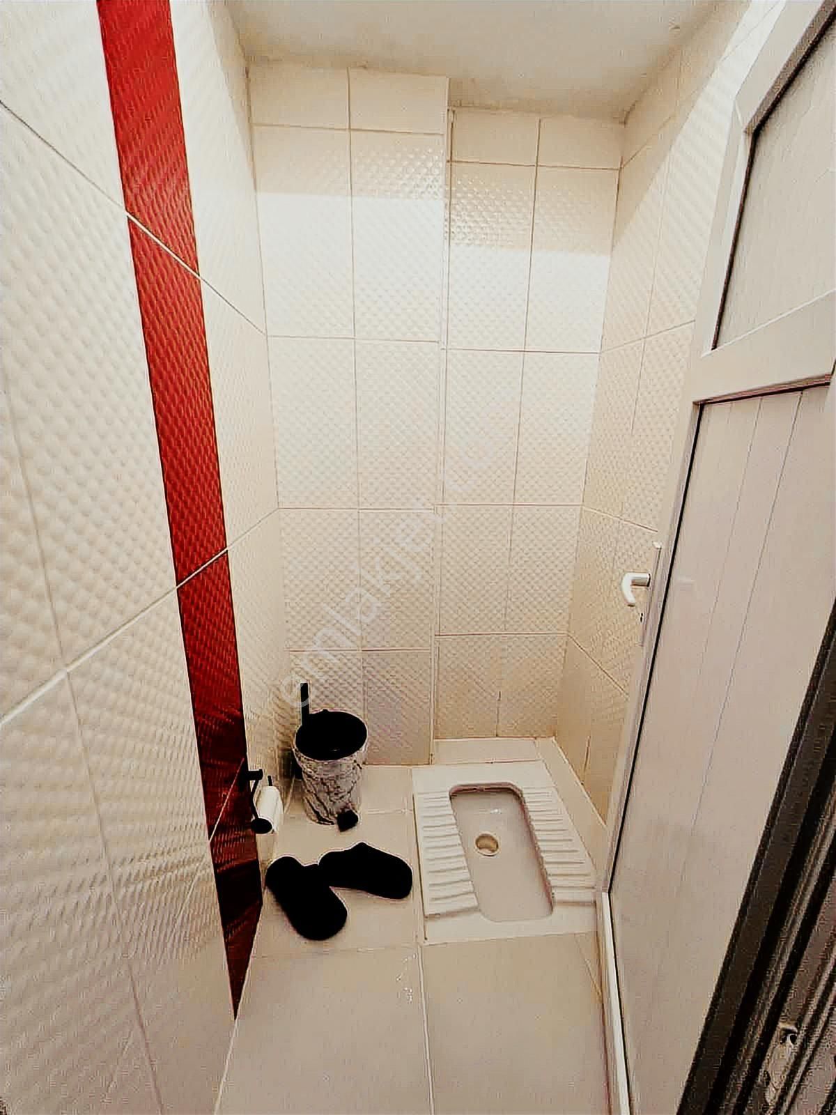 Atatürk Mah. Tek Daire Üzeri 3+1 Bahçe Katı 24m2 Hisseli - Görsel 7